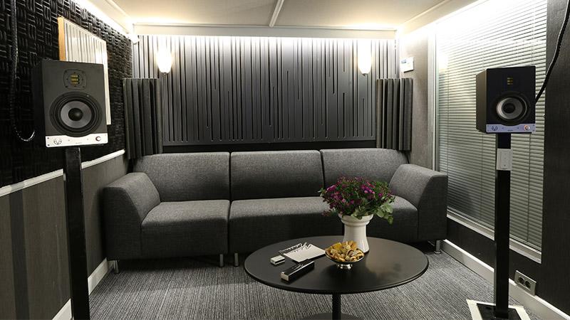 Black Room