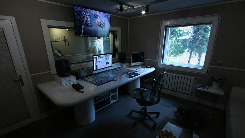 White Room